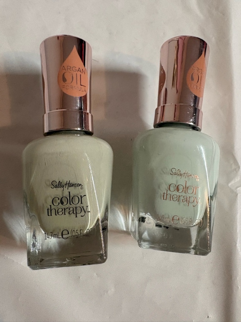 Sally Hansen, LA COLORS, ESSIE, BEAUTY INTUITION 16 bottles 7 files